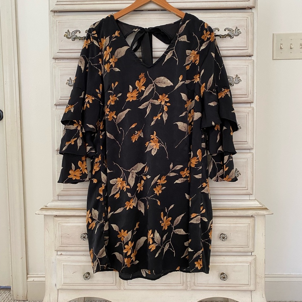 Vici Fall Floral Dress